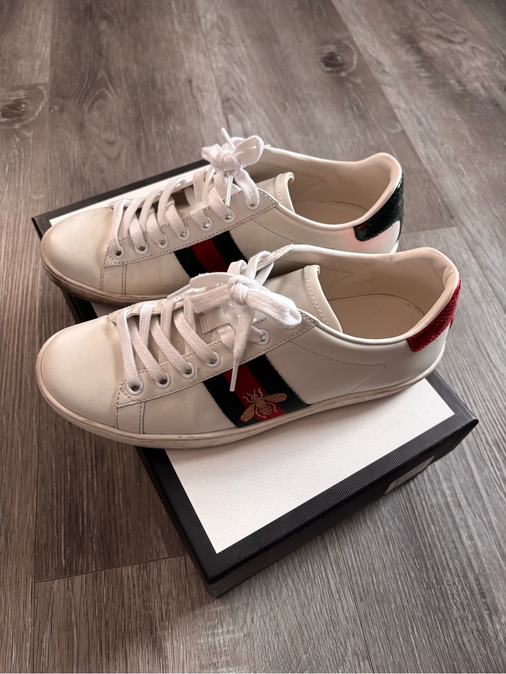 Gucci Sneakers | Red and Green